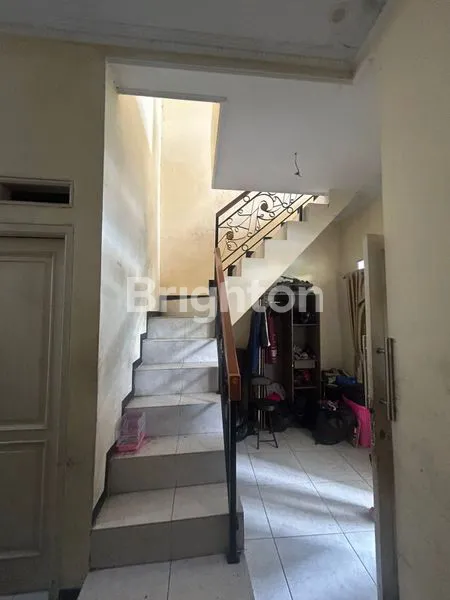 image RUMAH 2 LANTAI, LT 65M² DI KEBON JERUK (4)