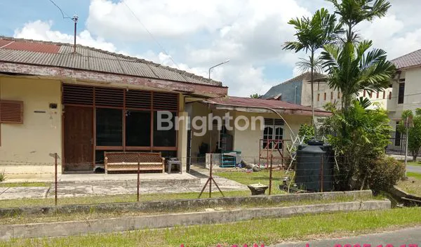 image RUMAH JL.DR.PICAULY STRATEGIS DAN MURAH (4)