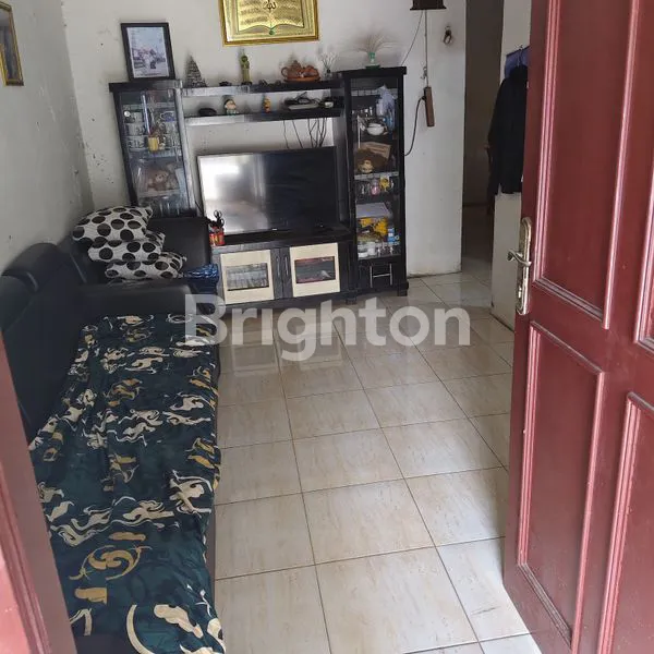 image DIJUAL SEGERA RUMAH DI SERUA CIPUTAT 500 JUTA (2)