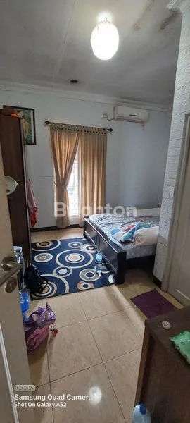 image JUAL RUMAH 2 LANTAI, LUAS DAN CANTIK, LOKASI STRATEGIS (7)