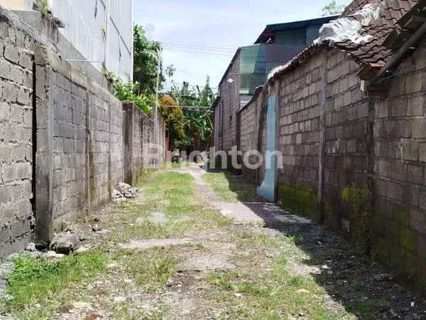 image DISEWAKAN GUDANG SIAP PAKAI DI JALAN UTAMA KEROBOKAN KUTA UTARA BADUNG BALI (4)