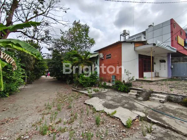 image RUMAH + TANAH LUAS DAN STRATEGIS DI  KOTA KEDIRI (1)