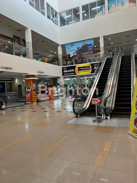 image SUPERMARKET/MINI MALL + GUDANG DI JANTUNG KOTA BANGKALAN MADURA (1)