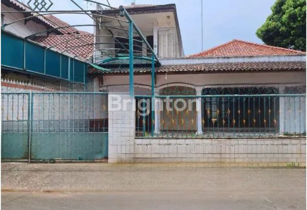 image DIJUAL RUMAH DI KEBON JERUK (1)