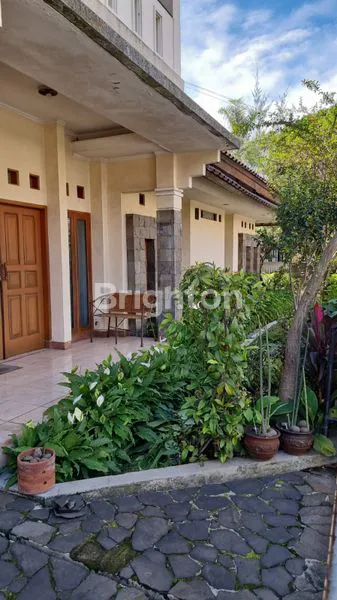 image RUMAH MEWAH 2 LANTAI DI CIKUTRA, LT 388M² (7)