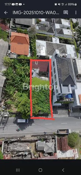 image TANAH DENGAN LEBAR DEPAN ±10 METER DI KAWASAN PREMIUM JALAN PERSADA, KEROBOKAN, BADUNG. AREA YANG DIKENAL SANGAT STRATEGIS, DIKELILINGI HUNIAN EKSKLUSIF, VILLA MODERN (4)