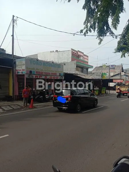 image RUMAH MENCONG LUAS 219M² CILEDUG TANGERANG DEKAT PINTU TOL JOGLO DAN CILEDUG (3)