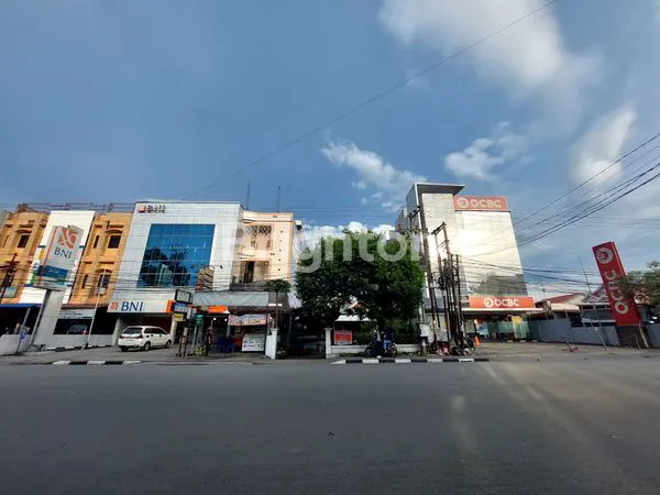 image DIJUAL TANAH DAN BANGUNAN RUMAH DAERAH PELANBARU KOTA (4)