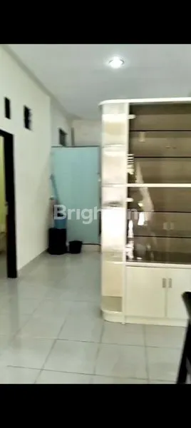 image MILIKI  SEGERA RUMAH FULL FURNISHED 2KT  3AC LINGKUNGAN ASRI NYAMAN   LOKASI DI PERUM TAMANSARI MAJAPAHIT PEDURUNGAN SEMARANG  (7)