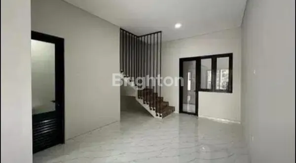 image RUMAH DI KUTISARI SIAP HUNI, SHM, HARGA NEGO (3)