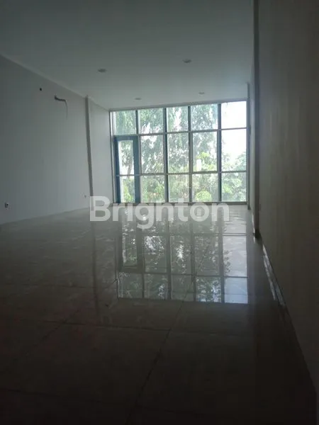 image RUKO 3.5 LANTAI GANDENG 2 LUAS BANGUNAN 380M² MENCONG CILEDUG DEKAT PINTU TOL CILEDUG DAN JOGLO LETAK STRATEGIS SANGAT RAMAI (3)