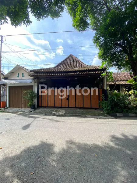 image DIJUAL RUMAH ANTIK DI PANEMBAHAN KRATON JOGJA (1)