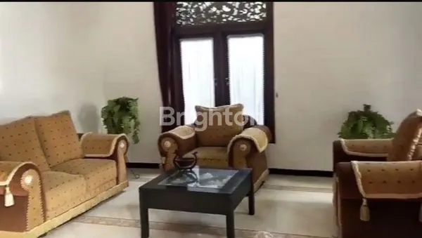 image VILLA LUAS TANAH 2000M² FULL FURNISH DI TAMAN DAYU PANDAAN (5)