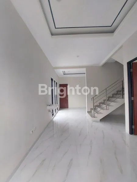 image RUMAH BARU 2 LANTAI BARUK - RAYA MERR RUNGKUT, SURABAYA TIMUR. DEKAT PERUMAHAN NIRWANA - PANDUGO - MEDOKAN ASRI - PENJARINGAN ASRI - RUNGKUT ASRI - RUNGKUT MADYA, DLL. (3)