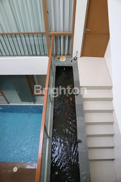 image TOWN HOUSE MODERN DI CILANDAK (2)