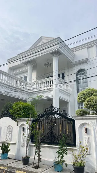 image RUMAH MEWAH 2 LANTAI TAMAN ASTER, CIKARANG BARAT, BEKASI (1)