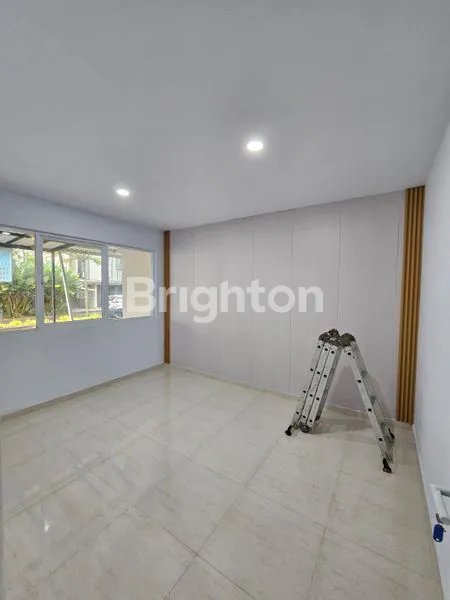 image RUMAH CLUSTER HYLANDS GREENWICH BSD (4)