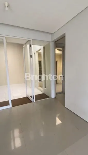 image RUMAH MINIMALIS DI ROYAL RESIDENCE GREENWICH (3)