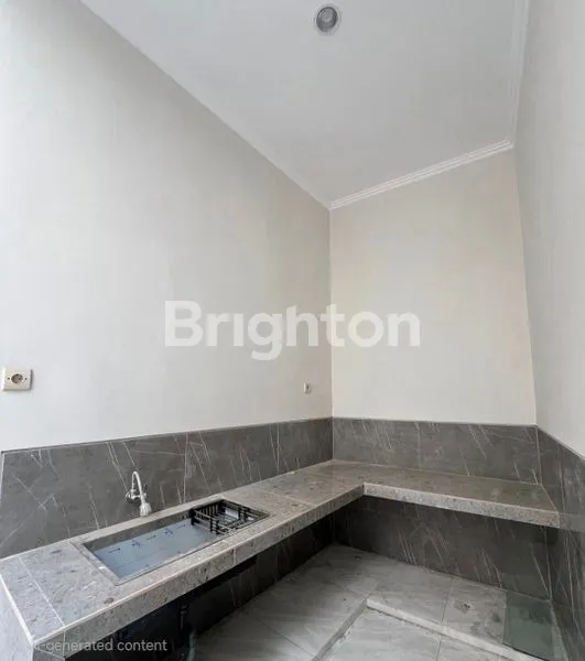 image RUMAH MEWAH WISMA MUKTI KLAMPIS ANOM ROW 4 MOBIL (7)