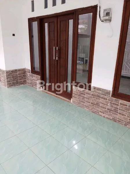 image RUMAH TERAWAT SIAP HUNI DI PERUMAHAN AL LEBAR 10, SUGIWARAS, CANDI, SIDOARJO (3)