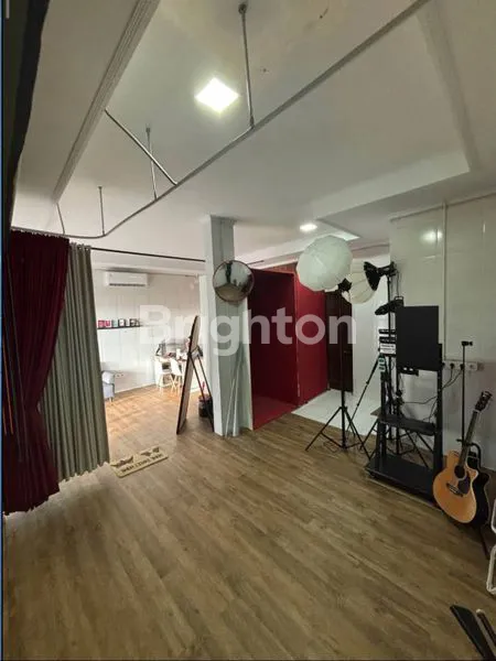 image DISEWAKAN RUKO 1 LANTAI JALUR RAMAI DI KEROBOKAN KAJA KUTA UTARA BADUNG BALI (4)