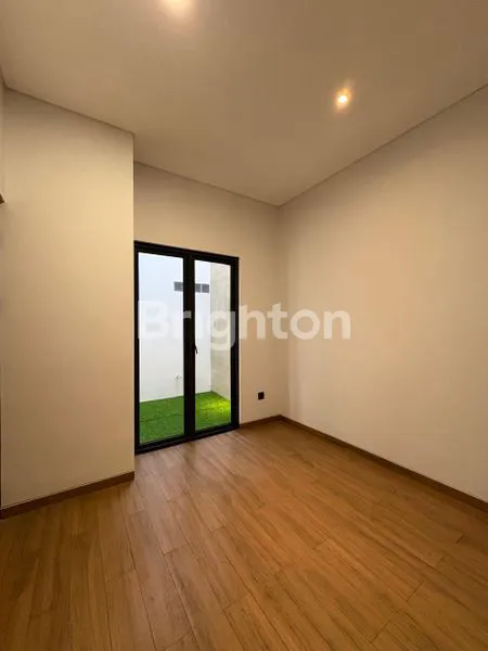image RUMAH 2 LANTAI BARU DI BSD KENCANA LOKA (8)