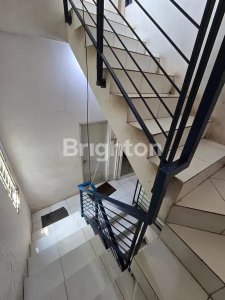 image RUKO 3 LANTAI DI SENTRA NIAGA CIBINONG (5)