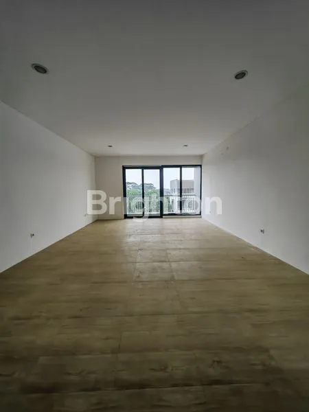 image RUKO BARU STRATEGIS @ HIVE ESSENCE LIPPO BARAT (2)