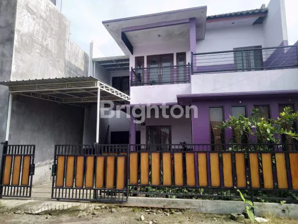 image HUNIAN STRATEGIS DEKAT MONUMEN SIMPANG 5 GUMUL (1)