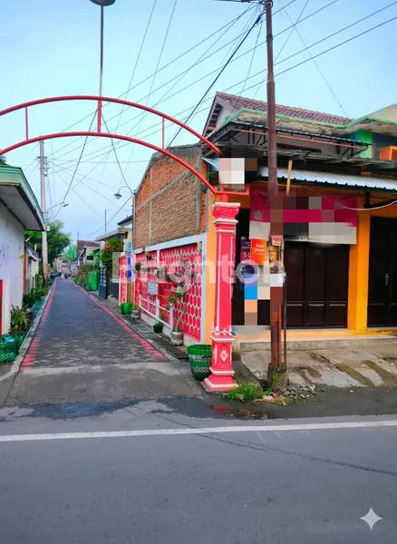 image DIJUAL RUKO LOKASI STRATEGIS DI SEMANGGI, PASAR KLIWON KOTA SOLO (4)