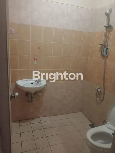 image RUMAH TERAWAT SIAP PAKAI (6)