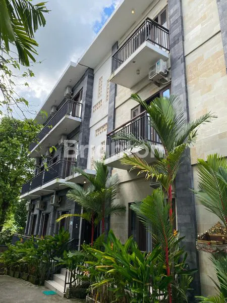 image GUEST HOUSE 3 LANTAI PERERENAN TUMBAK BAYUH (1)