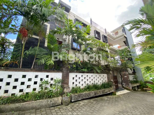 image GUEST HOUSE 3 LANTAI PERERENAN TUMBAK BAYUH (2)
