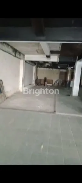 image STAND RUANGAN LANTAI 2 ADA AKSES BLOK M JAKSEL (2)