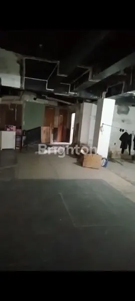 image STAND RUANGAN LANTAI 2 ADA AKSES BLOK M JAKSEL (3)