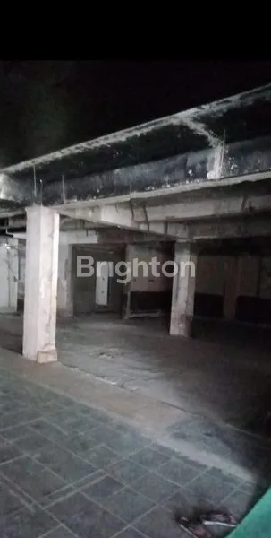 image STAND RUANGAN LANTAI 2 ADA AKSES BLOK M JAKSEL (4)