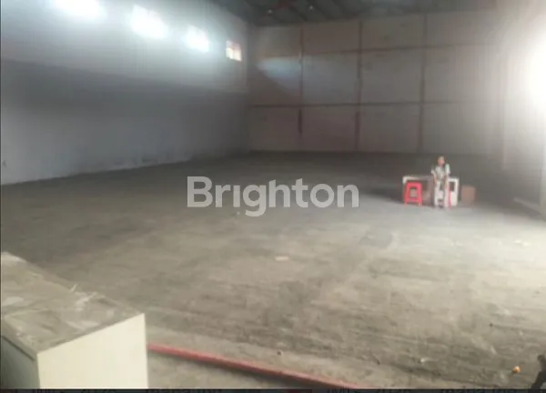 image RUKO STRATEGIS BULUH INDAH (3)