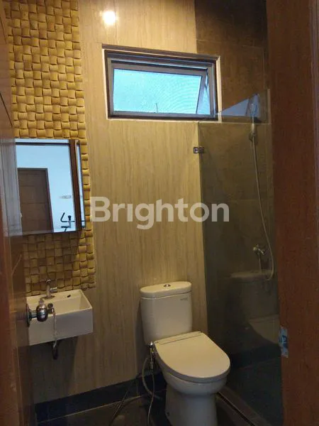 image DIJUAL RUMAH MEWAH SIAP HUNI - TANJUNG DUREN, JAKARTA BARAT (7)