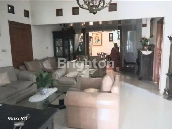 image RUMAH KELAPA DUA JOGLO KEBON JERUK JAKARTA BARAT (5)