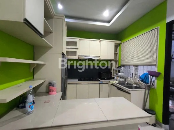 image RUMAH FULL FURNISHED ASRI TENGAH KOTA PEKANBARU (4)