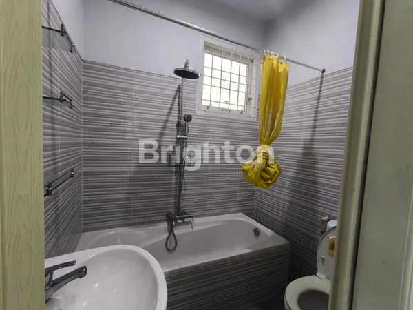 image RUMAH FULL FURNISHED ASRI TENGAH KOTA PEKANBARU (6)