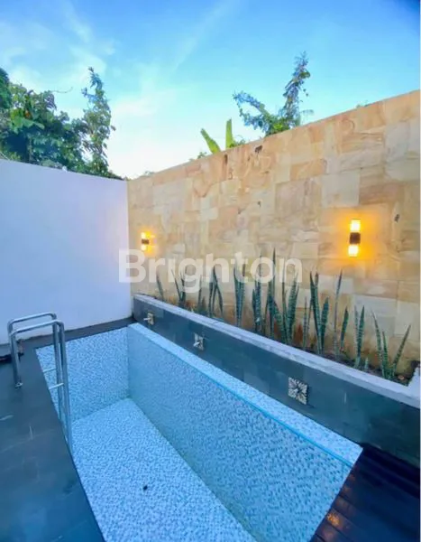 image RUMAH MEWAH FULL FURNISH DI RAPAK INDAH (7)