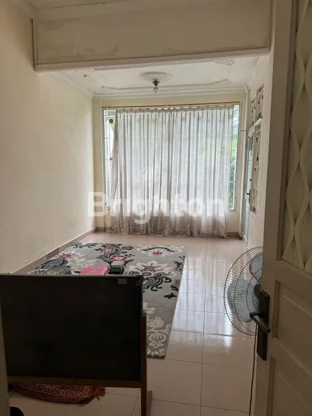 image RUMAH MEWAH DIJUAL PINGGIR JALAN (1)