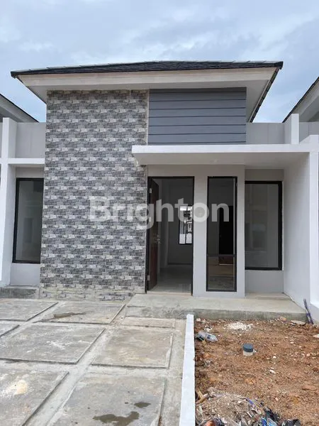 RUMAH BARU  CLUSTER DI BATAM CENTER  LOKASI STRATEGIS