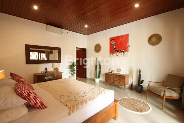 image VILLA 2KT DI UMALAS, KOLAM RENANG & FURNISH LENGKAP (5)