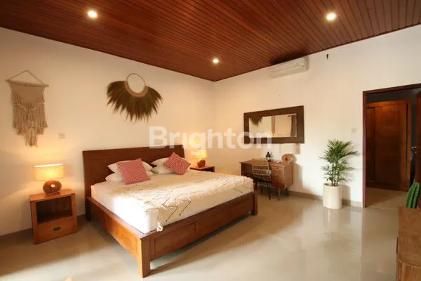 image VILLA 2KT DI UMALAS, KOLAM RENANG & FURNISH LENGKAP (6)