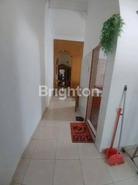 image HUNIAN NYAMAN 3 LANTAI, LOKASI STRATEGIS (6)