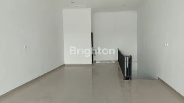 image RUKO 2 LANTAI RAMAI DIJALAN TANGKUBAN PERAHU  DENPASAR BARAT (3)