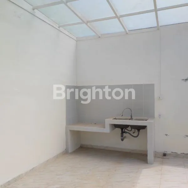 image RUMAH PURI SELEBRITI 2 (7)