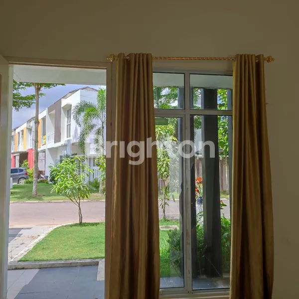 image RUMAH PURI SELEBRITI 2 (2)